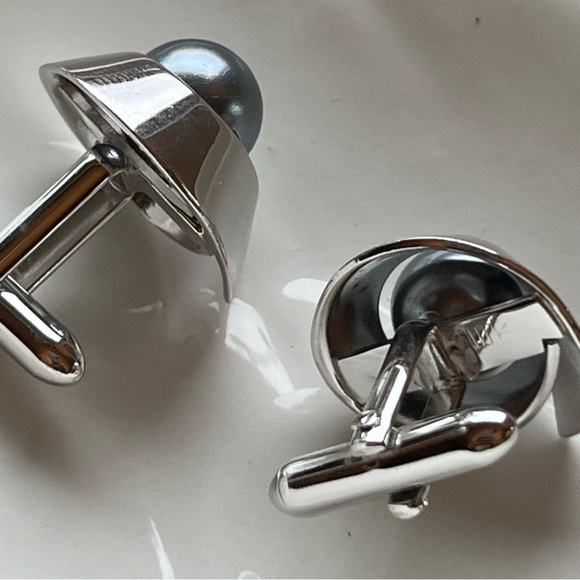 Vintage Swank MCM Grey Pearl Asymmetrical Swirl White Gold Plated Cuff Links - Picture 5 of 7